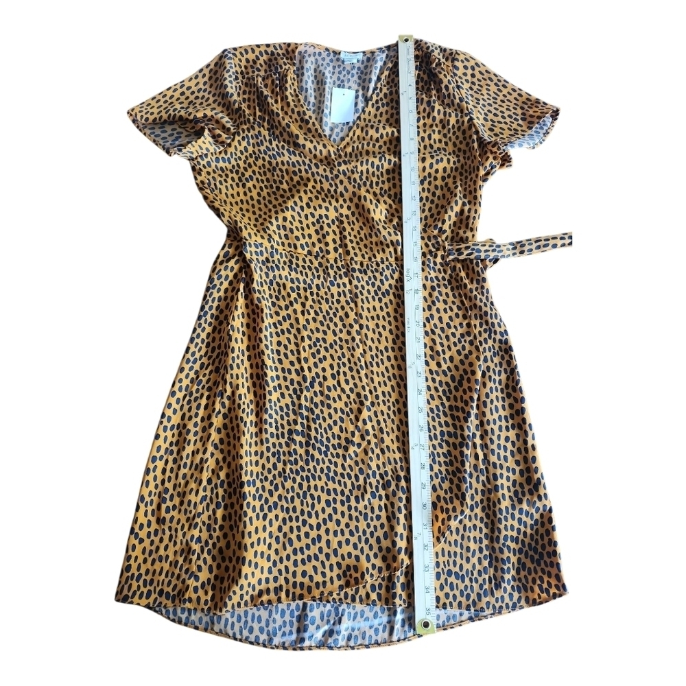 J.Crew NWT Leopard Print Wrap Dress Size 10 Short Sleeve V-Neck 100% Polyester - Picture 9 of 14
